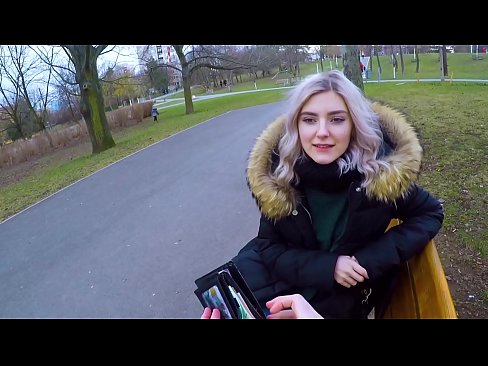 ❤️ Swallows hot cum coigreach airson airgead - blowjob anns a 'phàirc le Eva Elfie ❤  Gnè  aig gd.tusar.top ️❤